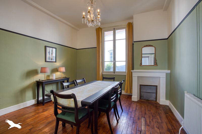Vente Maison Excideuil - 10 pièces -228 m² - (24160)