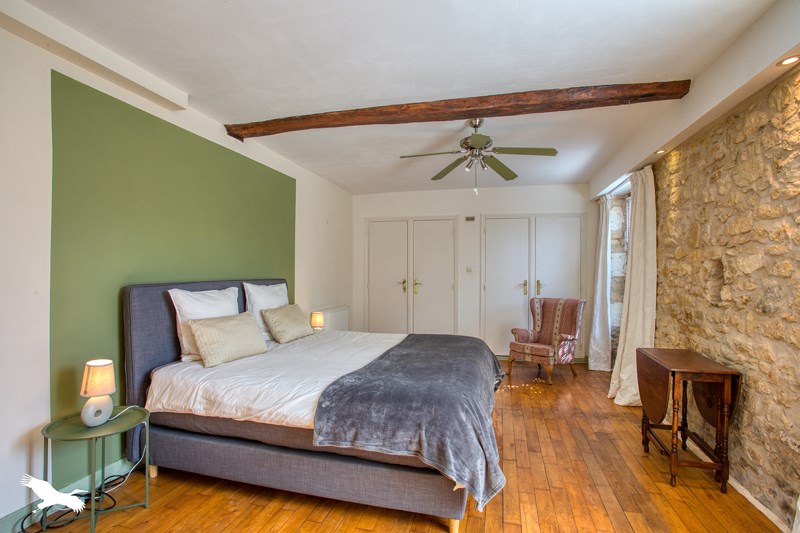 Vente Maison Excideuil - 10 pièces -228 m² - (24160)