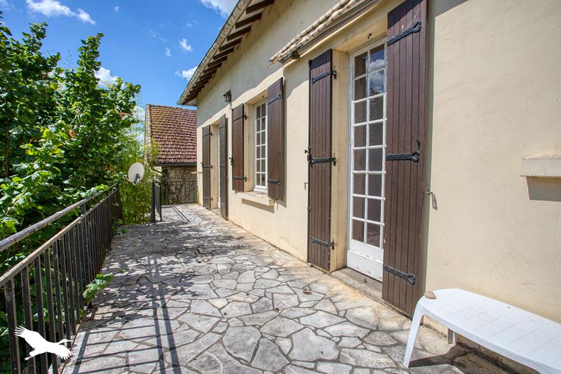 Vente Maison LE BUGUE - 10 pièces -240 m² - (24260)