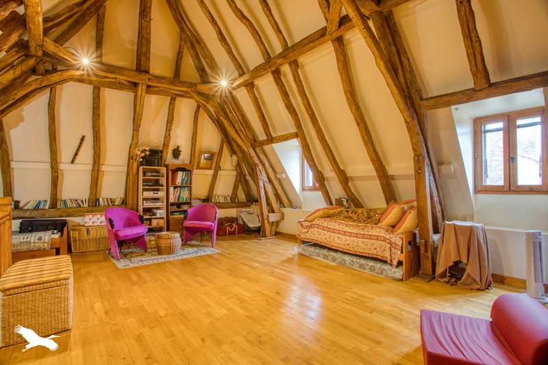 Vente Maison LE BUISSON DE CADOUIN - 12 pièces -300 m² - (24480)