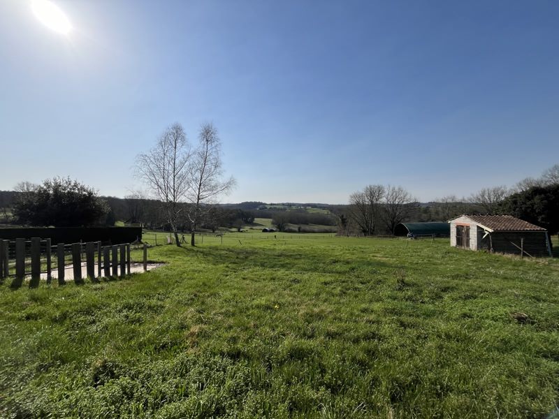Vente Maison LE BUISSON DE CADOUIN - 5 pièces -120 m² - (24480)