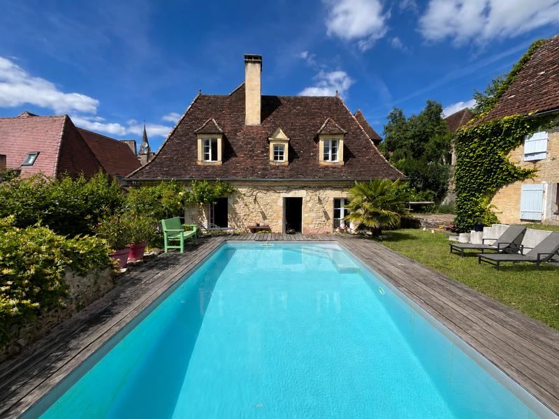 Vente Maison LE BUGUE - 9 pièces -180 m² - (24260)