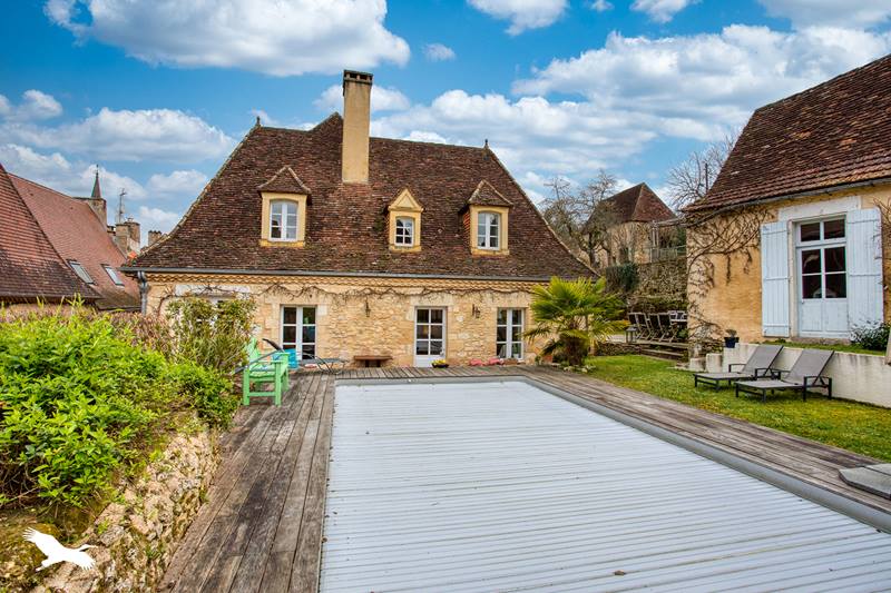 Maison en pierre à Audrix
