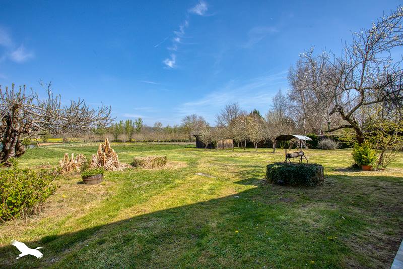 Vente Maison LE BUISSON DE CADOUIN - 5 pièces -99 m² - (24480)