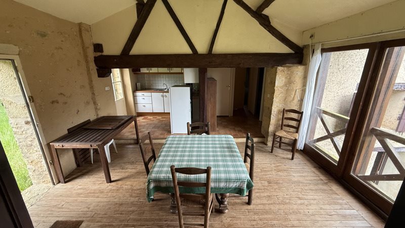 Vente Maison LE BUISSON DE CADOUIN - 8 pièces -286 m² - (24480)