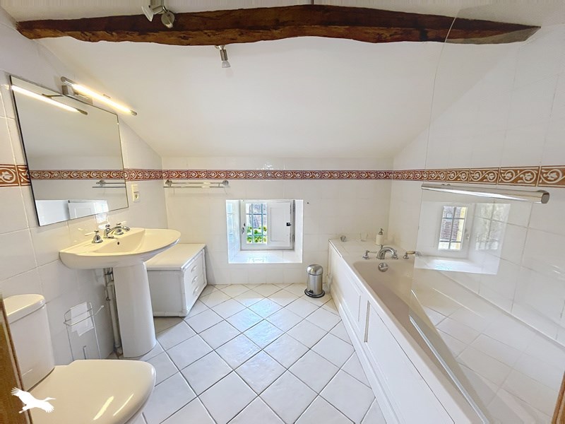 Vente Maison ST CYPRIEN - 7 pièces -225 m² - (24220)