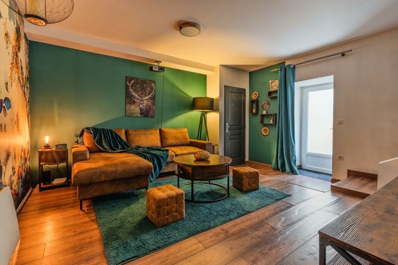 Vente Maison Le Bugue - 7 pièces -124 m² - (24260)
