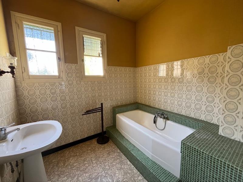 Vente Maison LALINDE - 6 pièces -181 m² - (24150)