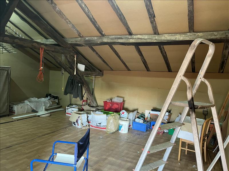 Vente Maison BEAUMONTOIS EN PERIGORD - 5 pièces -150 m² - (24440)