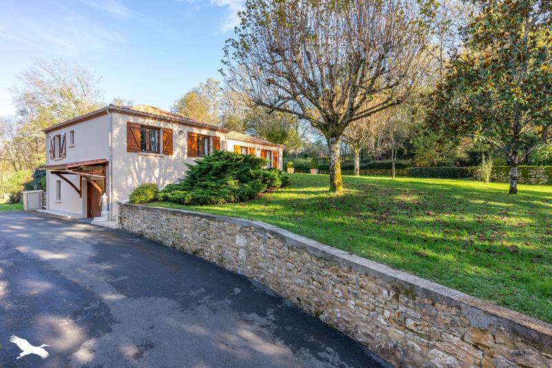 Vente Maison LALINDE - 5 pièces -103 m² - (24150)