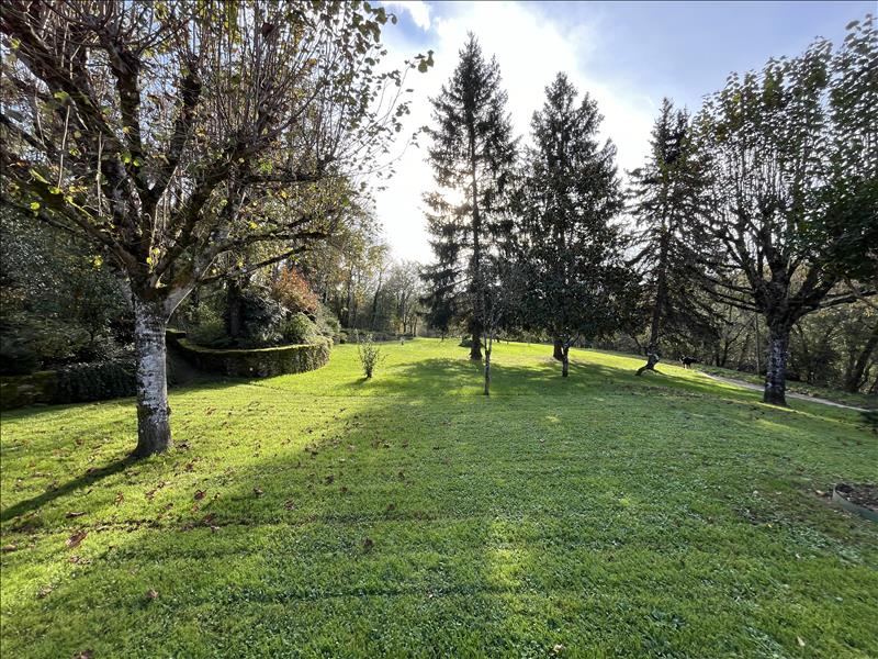 Vente Maison LALINDE - 5 pièces -103 m² - (24150)
