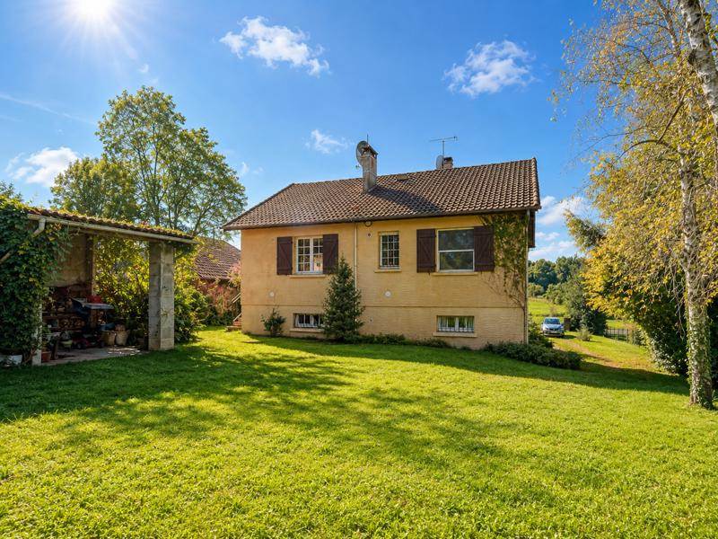 Vente Maison LANQUAIS - 5 pièces -77 m² - (24150)