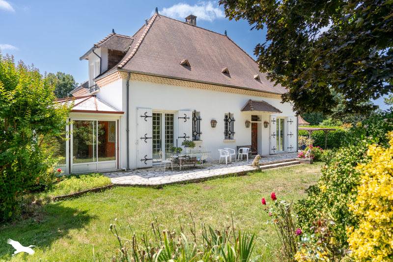 Vente Maison LALINDE - 6 pièces -180 m² - (24150)