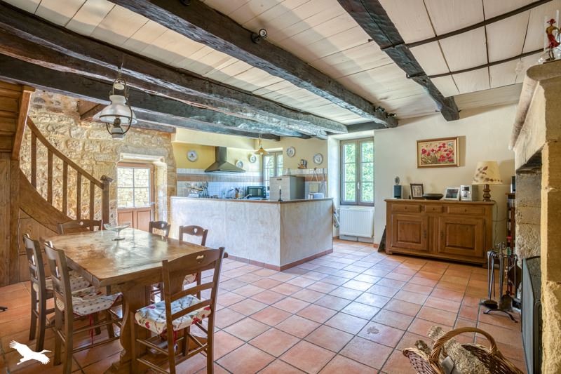 Vente Maison BEAUMONTOIS EN PERIGORD - 8 pièces -180 m² - (24440)