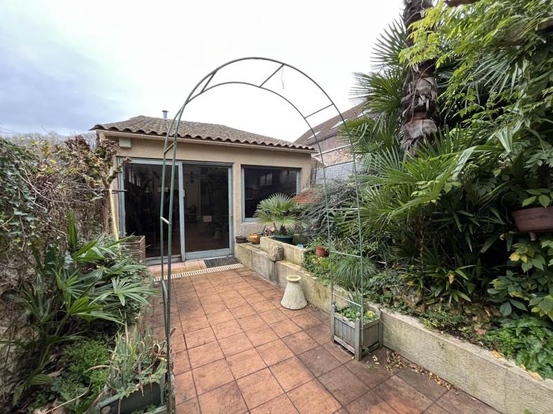 Vente Maison LALINDE - 4 pièces -145 m² - (24150)