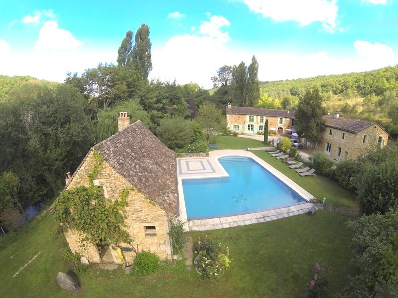 Vente Maison BEAUMONTOIS EN PERIGORD - 17 pièces -476 m² - (24440)