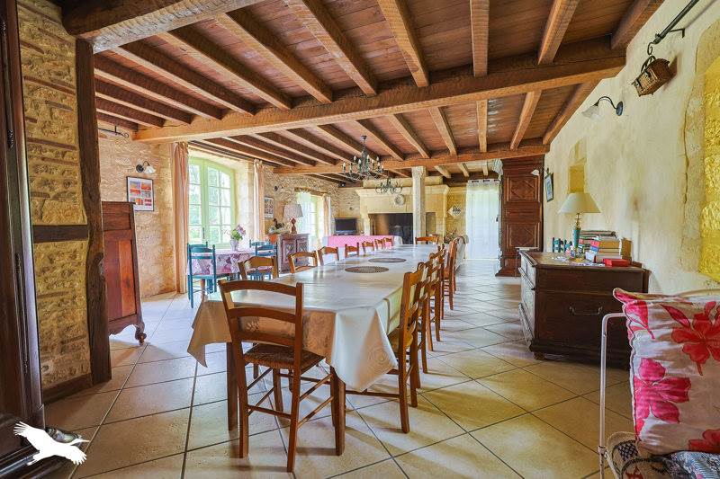 Vente Maison BEAUMONTOIS EN PERIGORD - 17 pièces -476 m² - (24440)