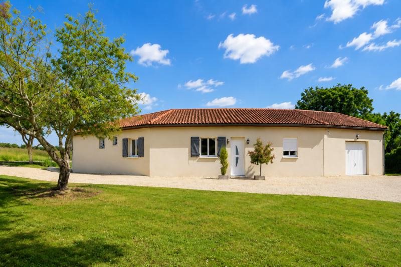 Vente Maison RAMPIEUX - 5 pièces -150 m² - (24440)