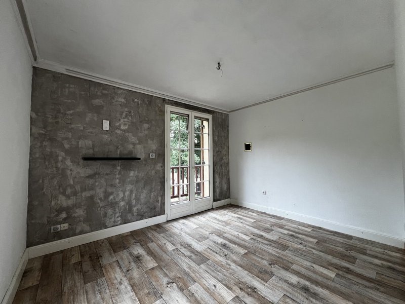 Vente Maison ST CAPRAISE DE LALINDE - 5 pièces -132 m² - (24150)