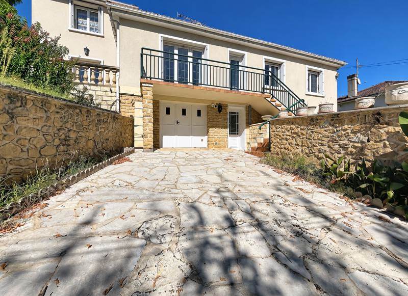 Maison 6 pièces 154 m² · à Lalinde · 154 m² · 161 250 €