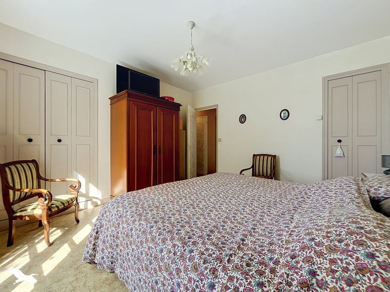 Vente Maison ST GENOUPH - 5 pièces -164 m² - (37510)
