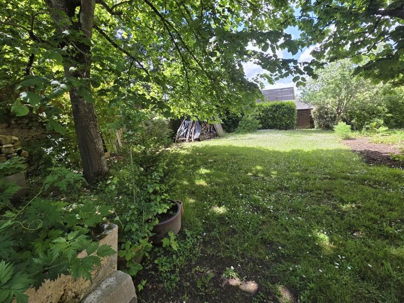 Vente Maison LA CHATRE - 6 pièces -175 m² - (36400)