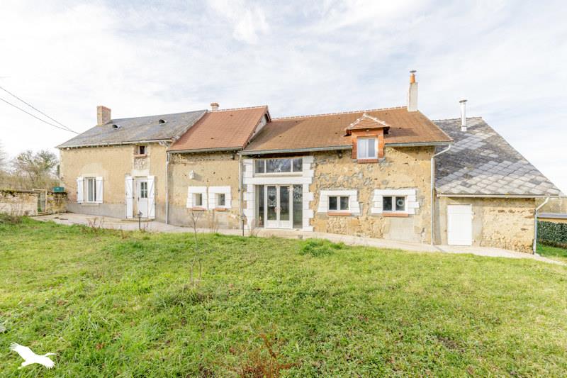 Vente Maison BRIANTES - 8 pièces -250 m² - (36400)