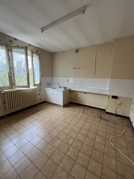 Vente Maison CHATEAUMEILLANT - 4 pièces -120 m² - (18370)