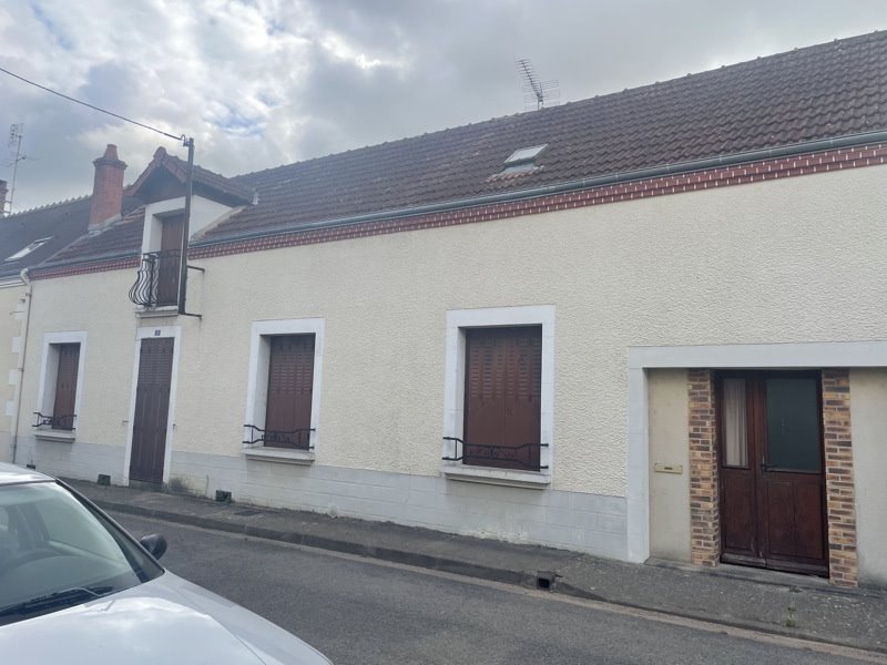 Vente Maison CHATEAUMEILLANT - 8 pièces -183 m² - (18370)