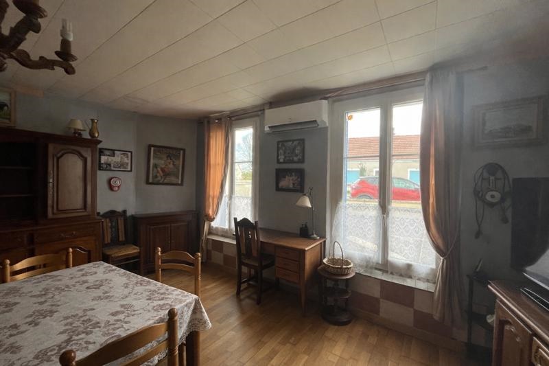 Vente Maison CHATEAUMEILLANT - 3 pièces -65 m² - (18370)