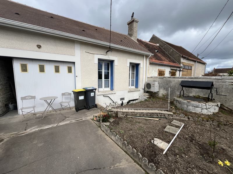 Vente Maison CHATEAUMEILLANT - 3 pièces -65 m² - (18370)