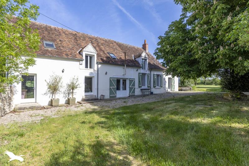 Vente Maison LA BERTHENOUX - 6 pièces -198 m² - (36400)