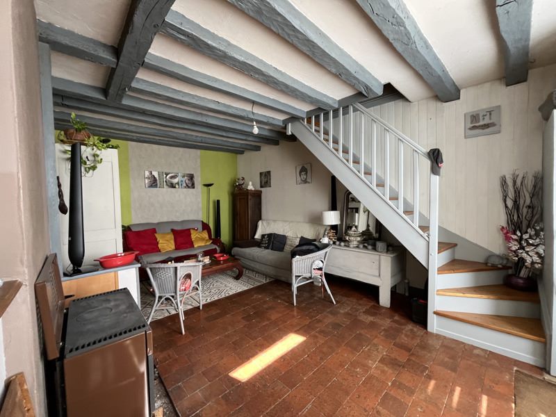 Vente Maison MONTGIVRAY - 8 pièces -180 m² - (36400)