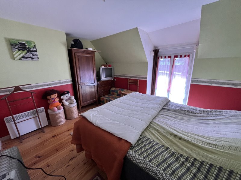 Vente Maison MONTGIVRAY - 8 pièces -180 m² - (36400)