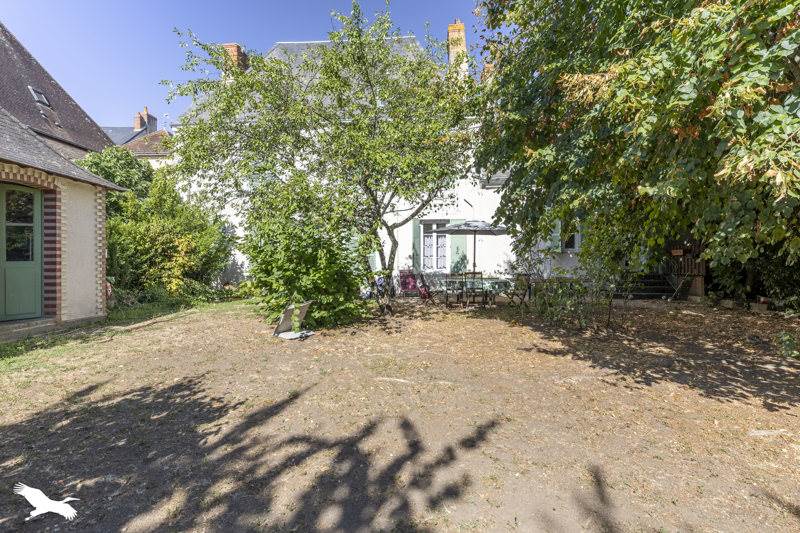 Vente Maison LA CHATRE - 9 pièces -293 m² - (36400)
