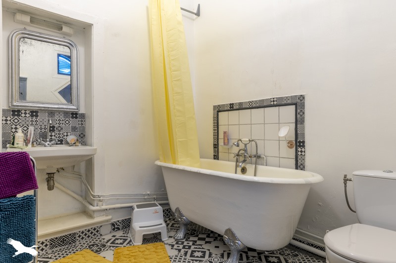 Vente Maison LA CHATRE - 9 pièces -293 m² - (36400)