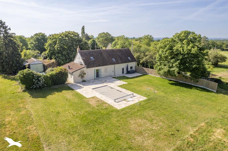 Vente Maison LA BERTHENOUX - 6 pièces -198 m² - (36400)