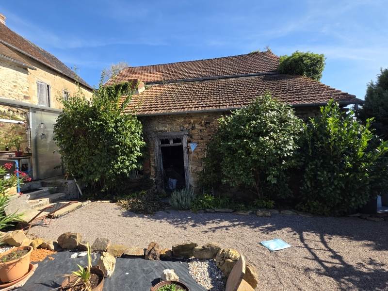 Vente Maison Saint-Denis-de-Jouhet - 4 pièces -131 m² - (36230)