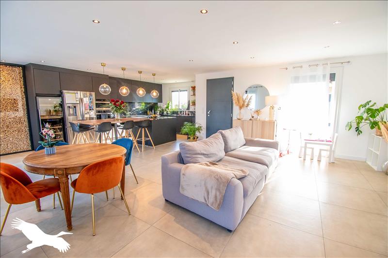 Vente Maison CESSALES - 5 pièces -140 m² - (31290)