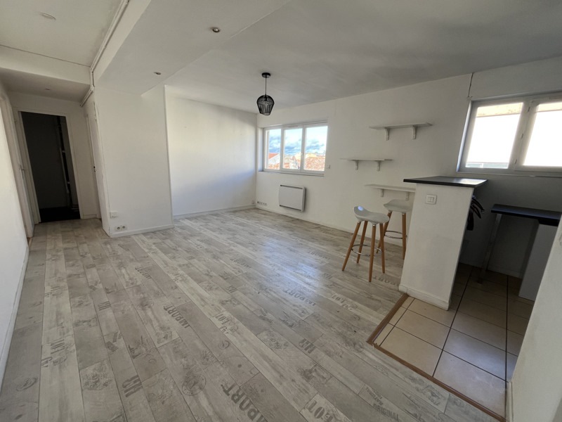 Vente Appartement VILLEFRANCHE DE LAURAGAIS - 3 pièces -54 m² - (31290)