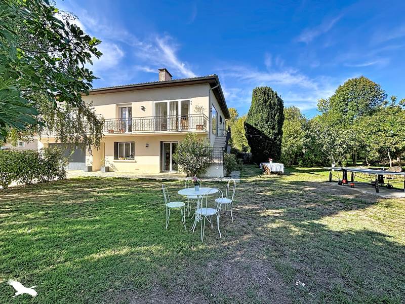 Maison 8 pièces 190 m² · à Pamiers · 190 m² · 281 000 €