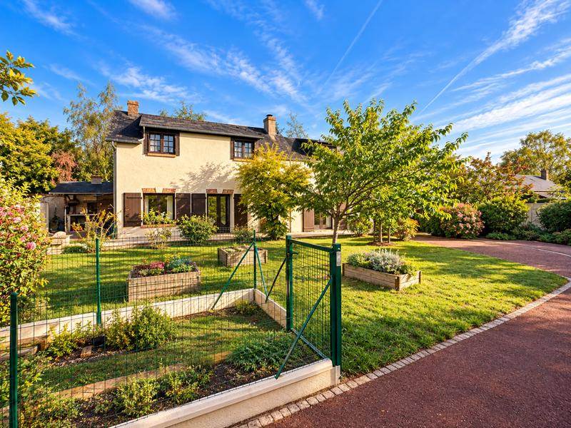 Vente Maison Amboise - 6 pièces -155 m² - (37400)