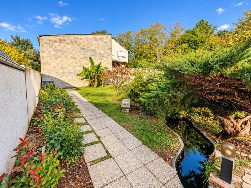 Vente Maison Pocé-sur-Cisse - 8 pièces -231 m² - (37530)