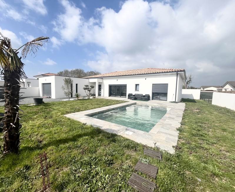 Vente Maison ST LYS - 5 pièces -154 m² - (31470)