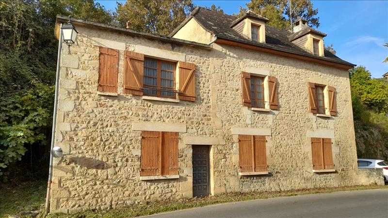 Vente Maison CARSAC AILLAC - 4 pièces -140 m² - (24200)
