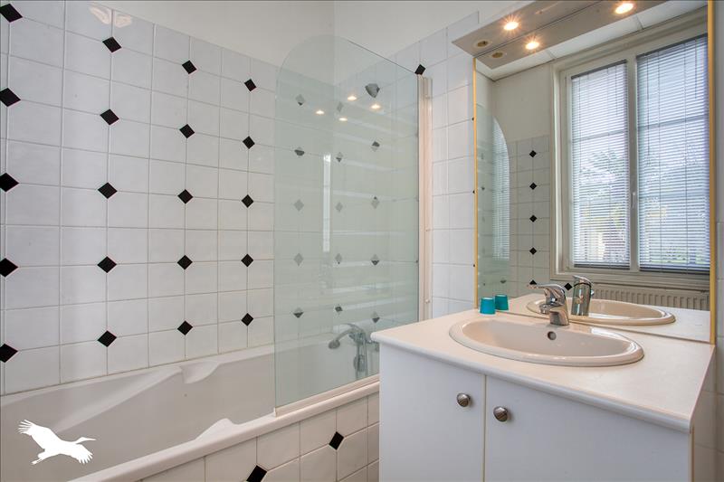 Vente Maison CENAC ET ST JULIEN - 11 pièces -238 m² - (24250)