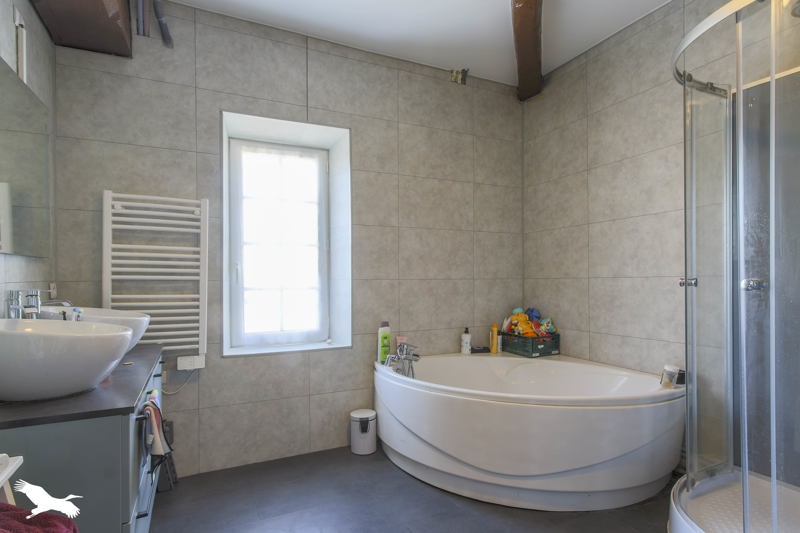 Vente Maison LAVILLETERTRE - 8 pièces -270 m² - (60240)