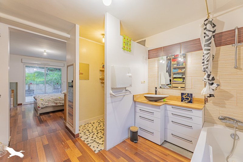 Vente Maison CIVRAY DE TOURAINE - 7 pièces -235 m² - (37150)