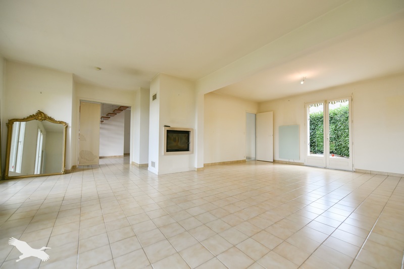 Vente Maison FRANCUEIL - 6 pièces -159 m² - (37150)