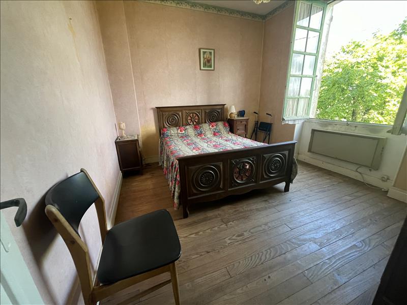 Vente Maison LA TREMBLADE - 5 pièces -110 m² - (17390)